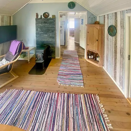 Ferienhaus Gorgeous Home In Hovland With Wifi *