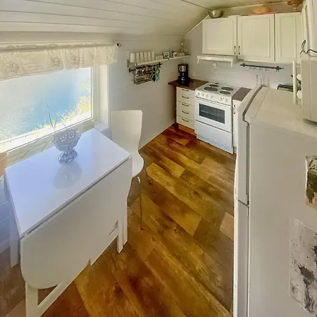 Feriehus Gorgeous Home In Hovland With Wifi Espe